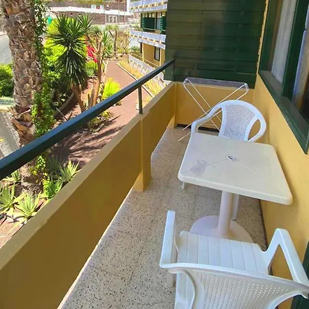Apartment Caroni